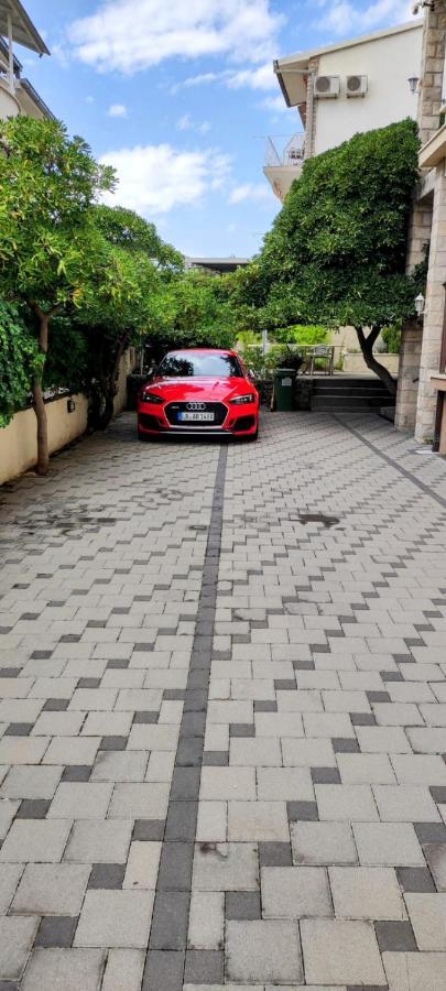 Villa Dm Baška Voda Exterior foto